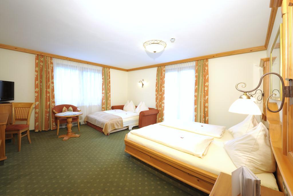 Hotel Garni Alpenland Altenmarkt im Pongau Extérieur photo
