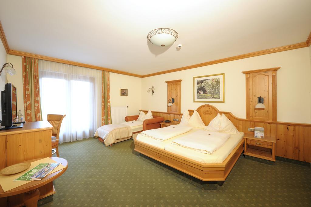 Hotel Garni Alpenland Altenmarkt im Pongau Extérieur photo