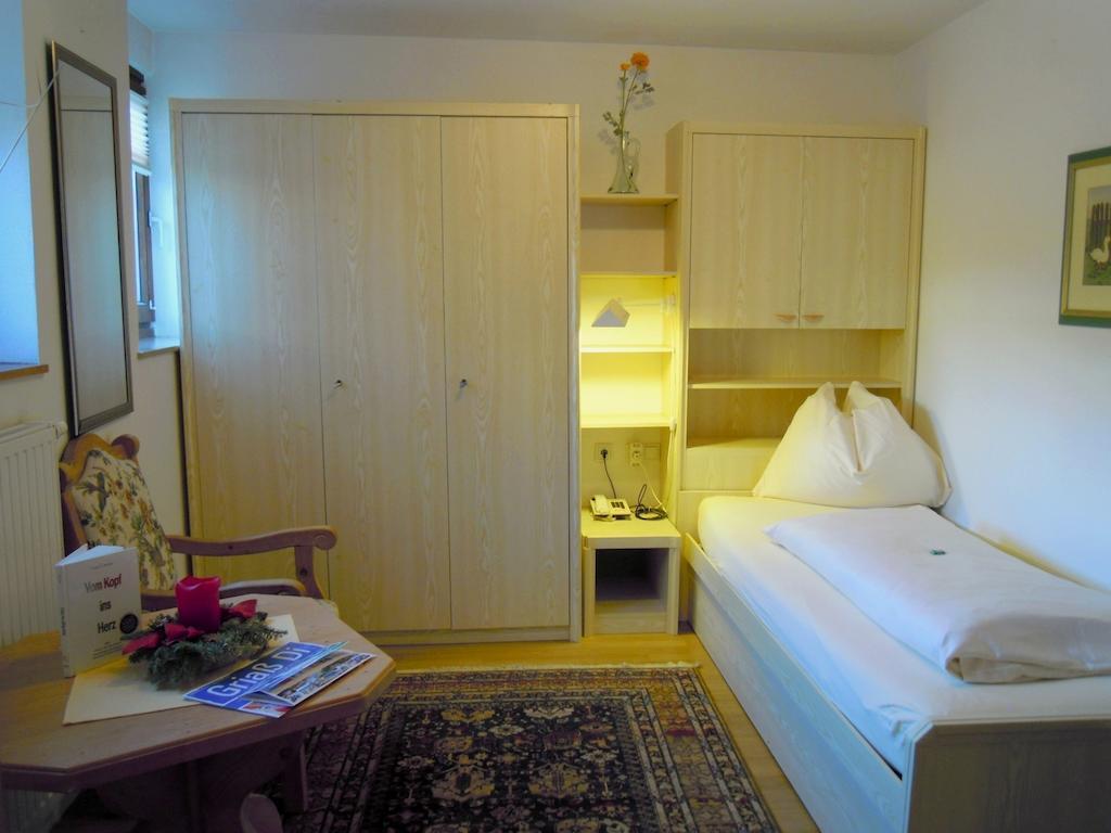 Hotel Garni Alpenland Altenmarkt im Pongau Chambre photo
