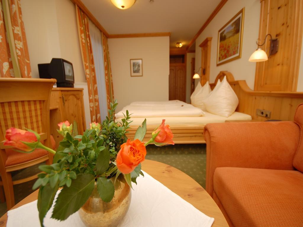 Hotel Garni Alpenland Altenmarkt im Pongau Chambre photo